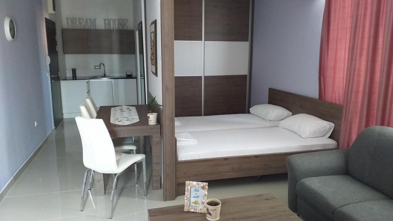 KruševacDream House公寓 外观 照片