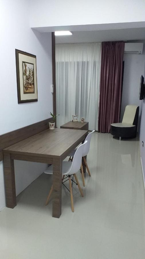 KruševacDream House公寓 外观 照片
